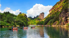 <b>听大师讲述形态各样的天</b>